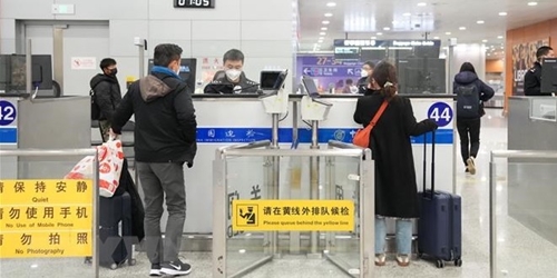 Trung Quốc tiếp tục cấp thị thực cho người nước ngoài bắt đầu từ 15 3