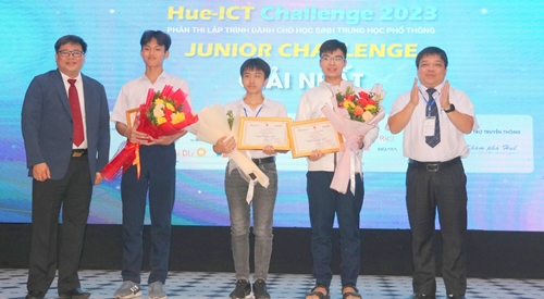 Trao 168 giải thưởng tại Cuộc thi Hue-ICT Challenge 2023