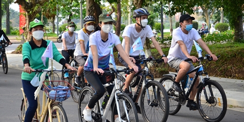 Thiết kế chương trình du lịch sử dụng xe đạp công cộng tại Thừa Thiên Huế