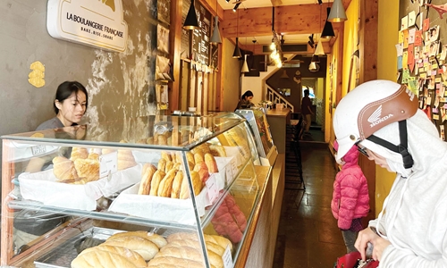 Lò bánh mì Pháp - Huế Nơi lan tỏa văn hóa và lòng nhân ái