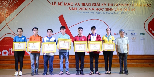 Trường đại học Sư phạm giành 10 giải Olympic toán học sinh viên toàn quốc