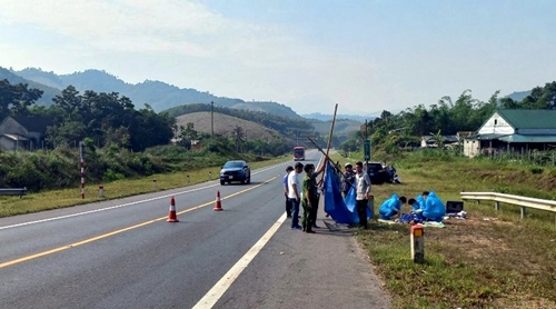 Truy tìm phương tiện gây tai nạn chết người trên cao tốc La Sơn - Túy Loan