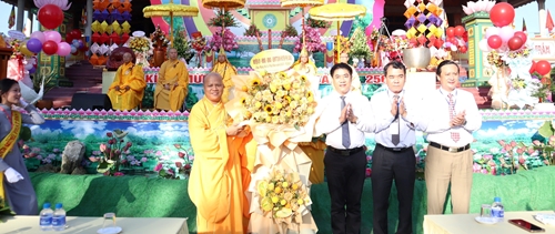 Ban Trị sự Giáo hội Phật giáo huyện Phú Vang tổ chức Đại lễ Phật đản Phật lịch 2567