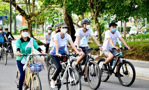 Phát triển giao thông xe đạp cho TP Huế