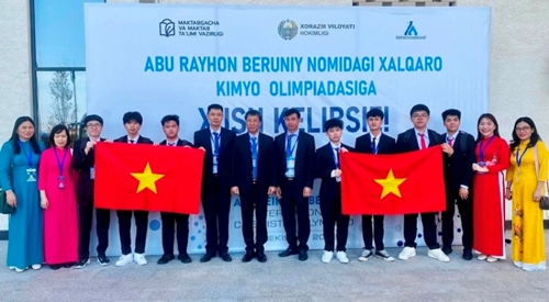 Học sinh Việt Nam đạt 8 huy chương tại Olympic Hóa học quốc tế Abu Reikhan Beruniy