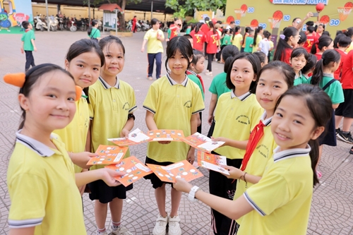 Gần 80 000 trẻ em được giáo dục tài chính với Cha-Ching
