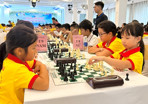 Hơn 260 VĐV tranh tài tại Giải cờ vua Thanh thiếu nhi