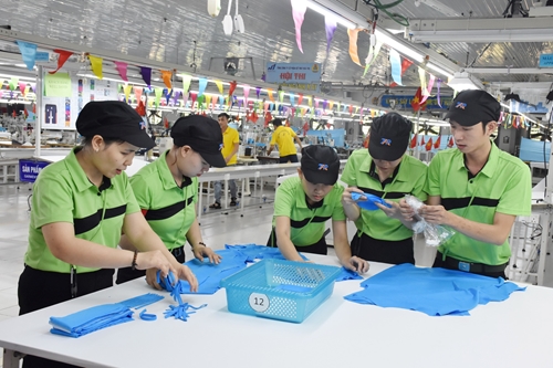 Công đoàn Dệt may Việt Nam tổ chức hội thi thợ giỏi tại Huế