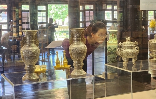 Kỷ niệm 100 năm Musée Khải Định-Bảo tàng Cổ vật Cung đình Huế