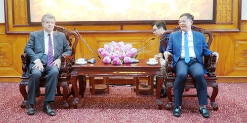 Lãnh đạo tỉnh tiếp xã giao Đại sứ Armenia tại Việt Nam