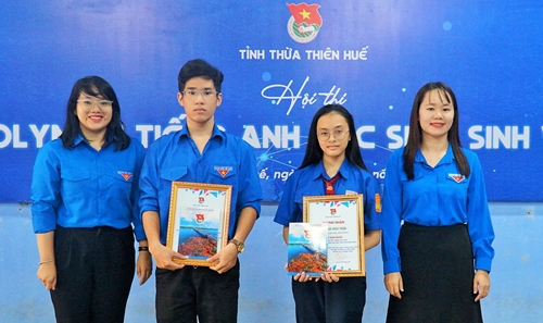 2 gương mặt đại diện Thừa Thiên Huế tham gia toàn quốc Hội thi Olympic tiếng Anh