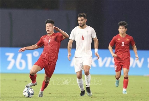 ASIAD 19 Olympic Việt Nam chịu thất bại 0-4 trước Olympic Iran