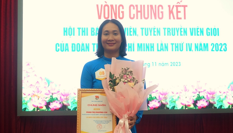 Thí sinh Phan Thị Phương Chi đoạt giải Nhất Hội thi Báo cáo viên, Tuyên truyền viên giỏi