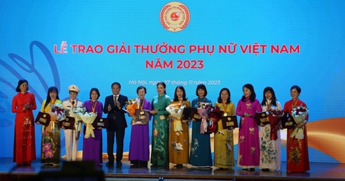 Thừa Thiên Huế có hai cá nhân nhận Giải thưởng Phụ nữ Việt Nam
