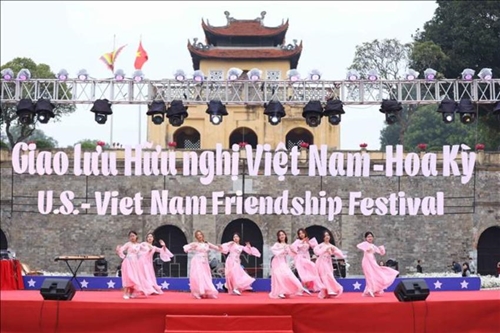 Quảng bá văn hóa và giao lưu nghệ thuật Việt Nam - Hoa Kỳ