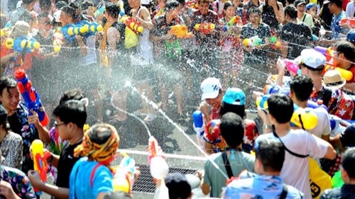 Thái Lan sẽ biến Lễ hội té nước Songkran thành lễ hội toàn cầu