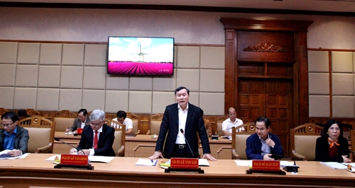 Khảo sát về quá trình lãnh đạo thực hiện đường lối đổi mới của Đảng tại tỉnh Thừa Thiên Huế