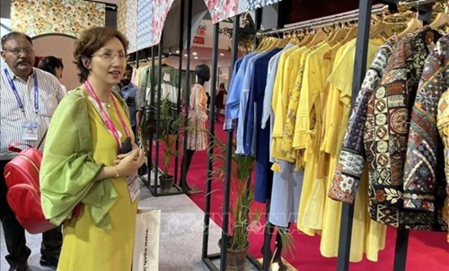 Việt Nam tăng cường quảng bá sản phẩm dệt may tại Ấn Độ