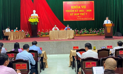 Phú Vang thông qua Nghị quyết phát triển kinh tế - xã hội 2024
