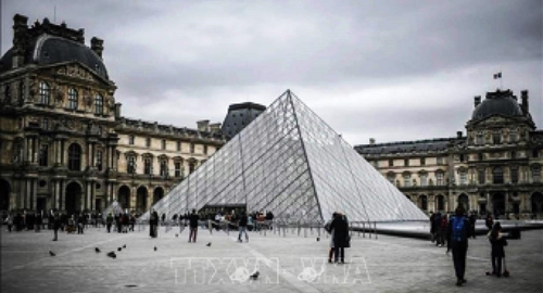 Bảo tàng nghệ thuật Louvre sẽ tăng 29 giá vé trong năm 2024