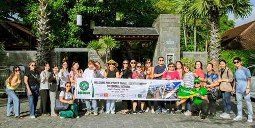 Đoàn Famtrip Philippines khảo sát nhiều tuyến điểm du lịch tại miền Trung