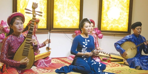 Bảo tồn, phát huy văn hóa dân gian Thừa Thiên Huế