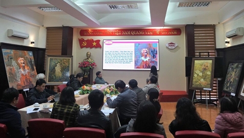 Thẩm định 5 tác phẩm mỹ thuật để mua cho Bảo tàng Hồ Chí Minh Thừa Thiên Huế