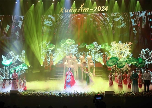 Chương trình Chào năm mới 2024  Đại nhạc hội rực rỡ sắc màu