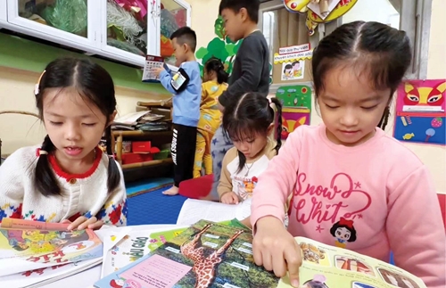 Gieo thói quen đọc sách cho trẻ từ niềm hứng khởi