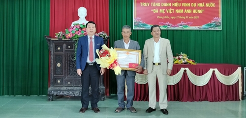 Phong Điền truy tặng danh hiệu vinh dự Nhà nước “Bà mẹ Việt Nam Anh hùng”