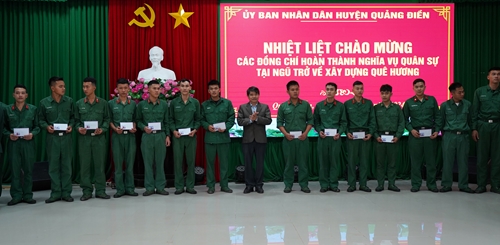 Quảng Điền gặp mặt 80 thanh niên xuất ngũ