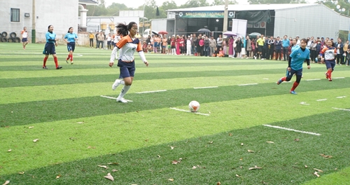 Khai mạc giải bóng đá nữ huyện Phú Vang năm 2024
