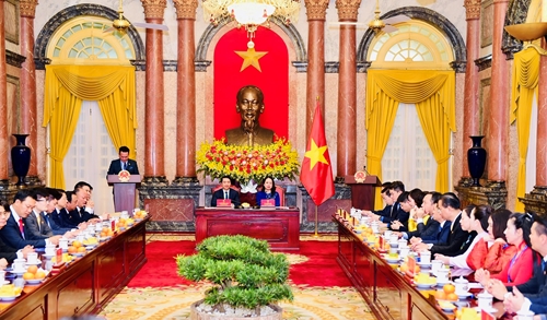 Quyền Chủ tịch nước Võ Thị Ánh Xuân gặp mặt Hội Doanh nhân trẻ Việt Nam