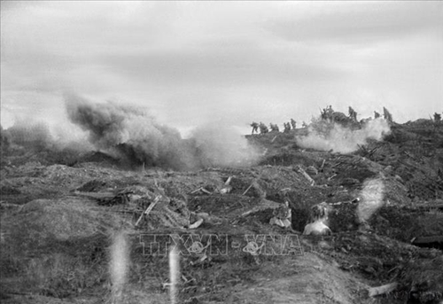 Ngày 31 3 1954 Cuộc chiến đấu ở đồi A1 ở thế giằng co quyết liệt