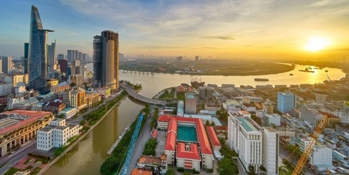 ADB Kinh tế Việt Nam vẫn tăng trưởng vững chắc giữa nhiều bất ổn bên ngoài