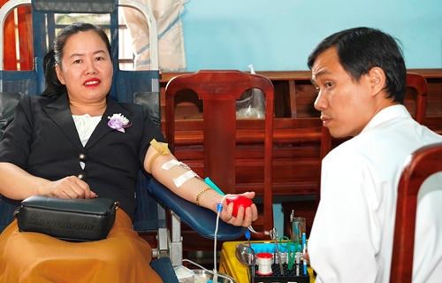 Hương Thủy Hơn 300 người tham gia hiến máu tình nguyện