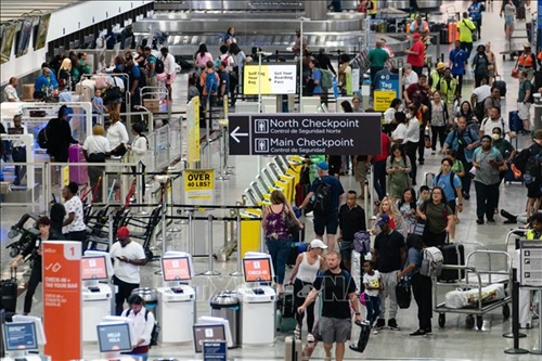 Các sân bay bận rộn nhất thế giới cho thấy du lịch quốc tế tăng vọt