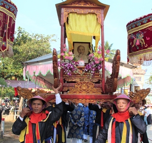 Lễ hội làng Dương Nỗ diễn ra từ ngày 18 đến 20 5