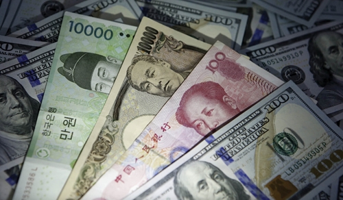 Đồng USD mạnh lên thúc đẩy các chính phủ châu Á tăng cường bảo vệ đồng nội tệ