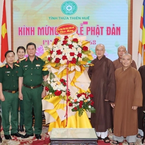 Bộ Chỉ huy Quân sự tỉnh thăm, chúc mừng GHPG Việt Nam tỉnh nhân Đại lễ Phật đản