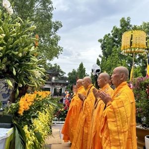 Trang nghiêm Đại lễ Phật đản Phật lịch 2568