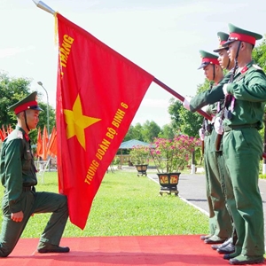 Tổ chức lễ tuyên thệ cho 260 chiến sĩ mới