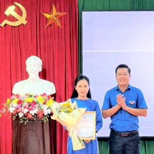 Công bố biểu trưng và bài hát chính thức Đại hội đại biểu Hội LHTN Việt Nam tỉnh