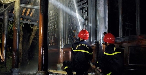 Điều tra nguyên nhân, thống kê thiệt hại vụ cháy chùa Thuyền Lâm