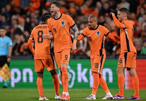 Hà Lan - Romania ‘Tạo lốc’ ở Allianz Arena
