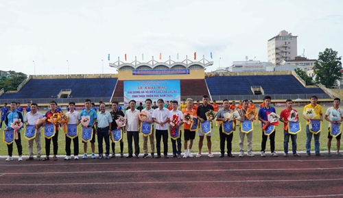 Khởi tranh Giải Bóng đá Vô địch các CLB tỉnh Thừa Thiên Huế năm 2024