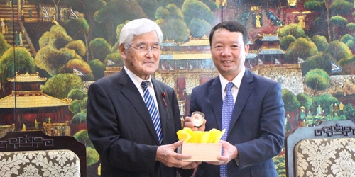 Strengthening economic and cultural trade between Shizuoka city and Hue city