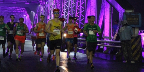 More than 10,000 athletes compete in the VnExpress Marathon Imperial Hue 2023
