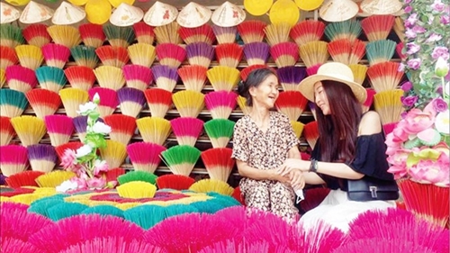 Tiktokers from Hue promotes tourism of the Ancient Capital
