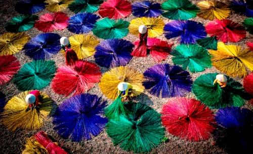 The hues of mat weaving village
